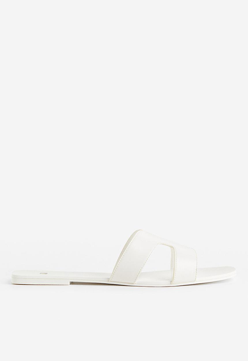 H&M - Slides - white