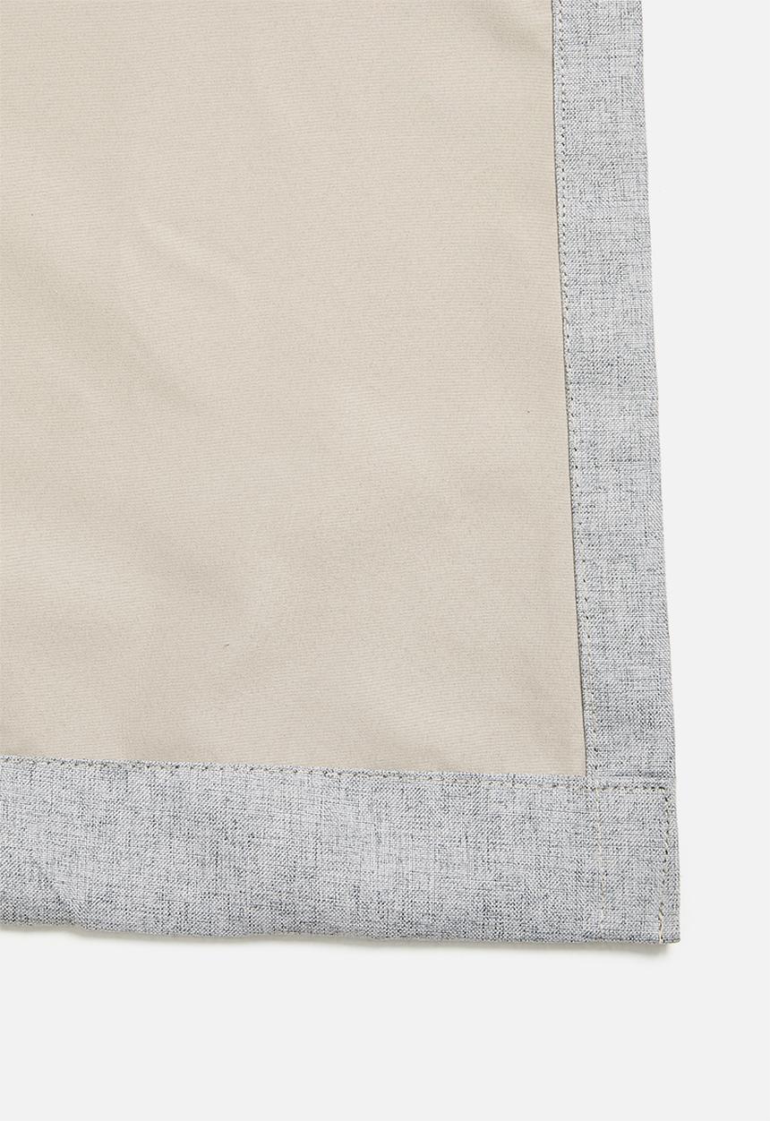 Design Collection - Blockout taped curtain - light grey