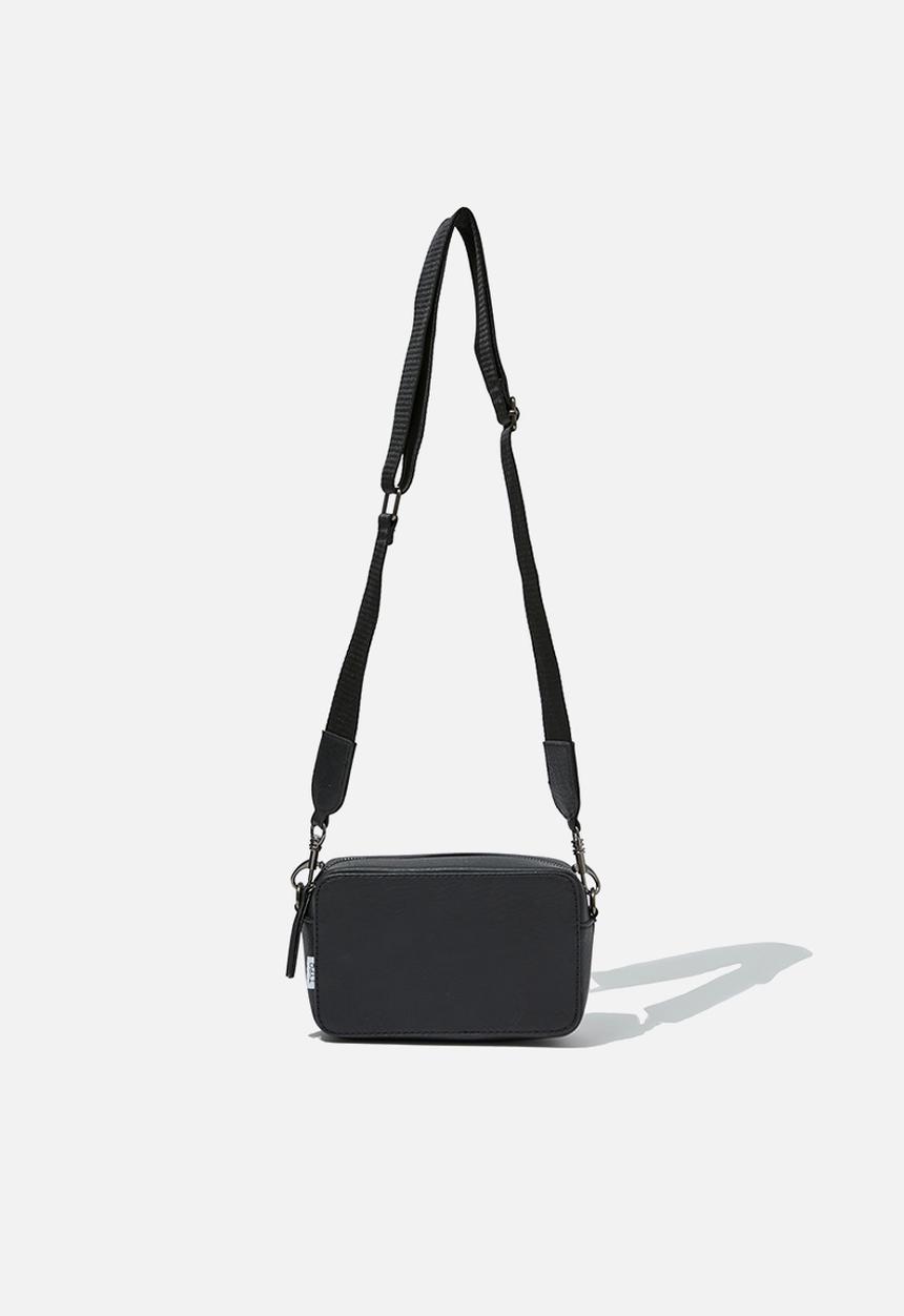 Typo - Gigi camera cross body bag - black