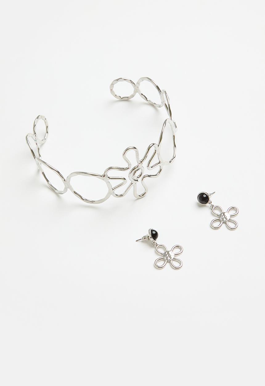 Superbalist - Drew choker and earring set - silver