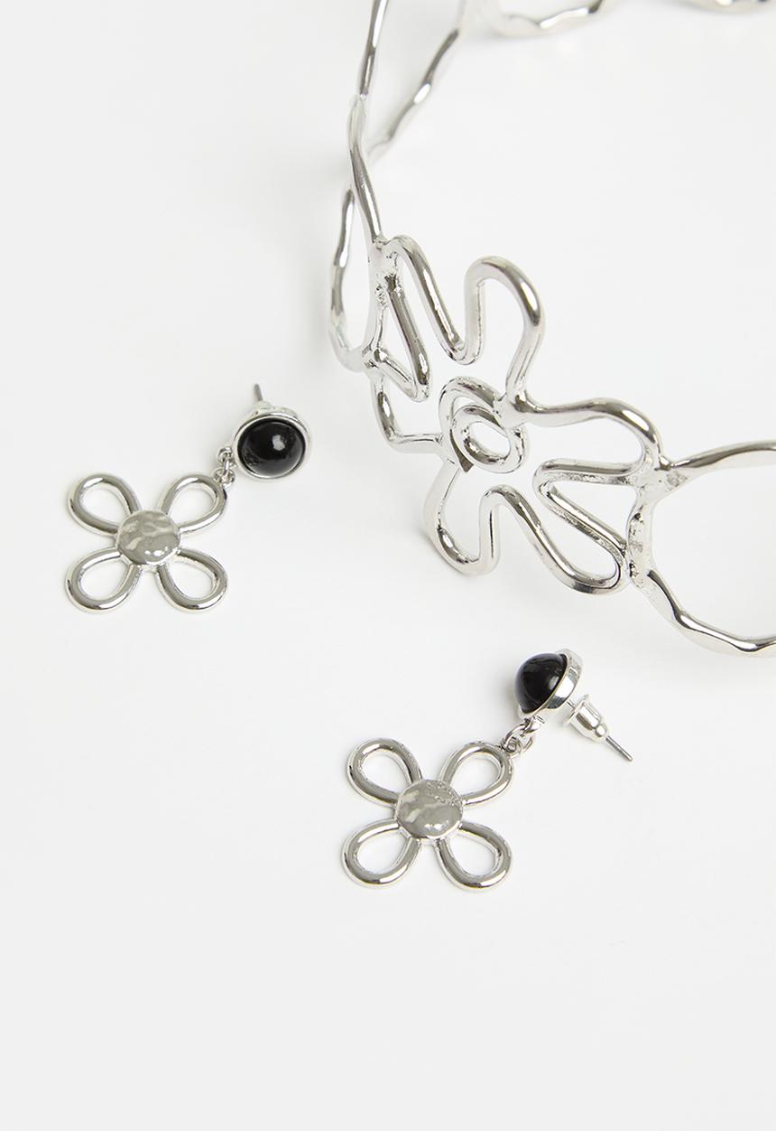 Superbalist - Drew choker and earring set - silver