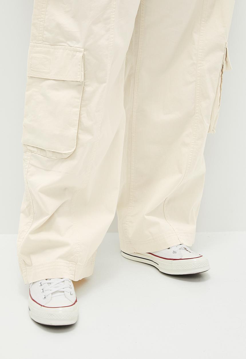 Cotton On - Plus Hayden Cargo Pant - Dove Grey