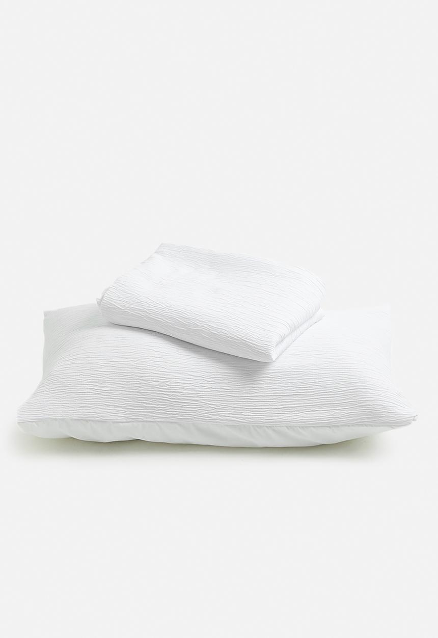 Sixth Floor - Soft crinkle duvet cover set - white