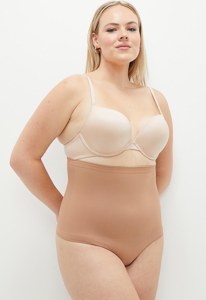 Cotton On - Plus Seamless Shapewear High Waist G String Brief - Frappe