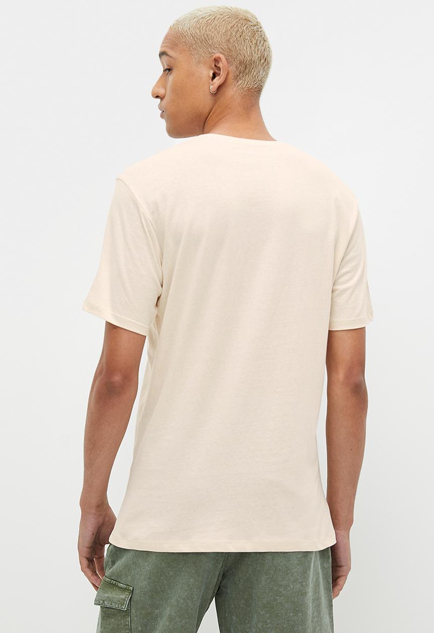 STYLE REPUBLIC - Josh Crew neck logo graphic tee - ecru