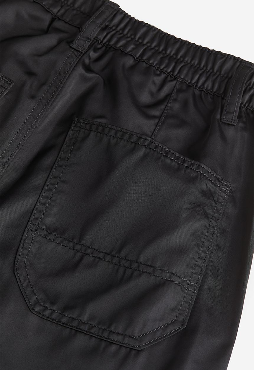 H&M - Wide cargo trousers - black