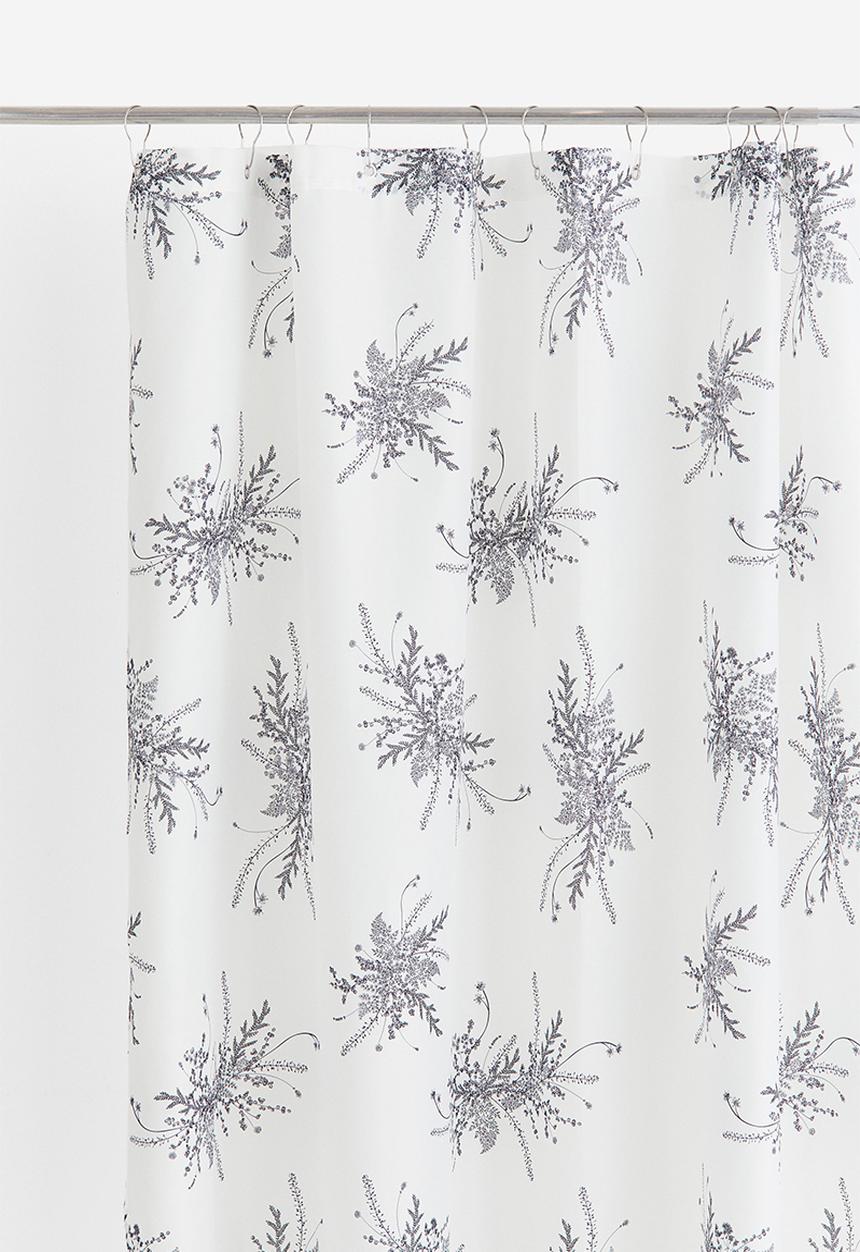 H&M - Printed shower curtain - white floral