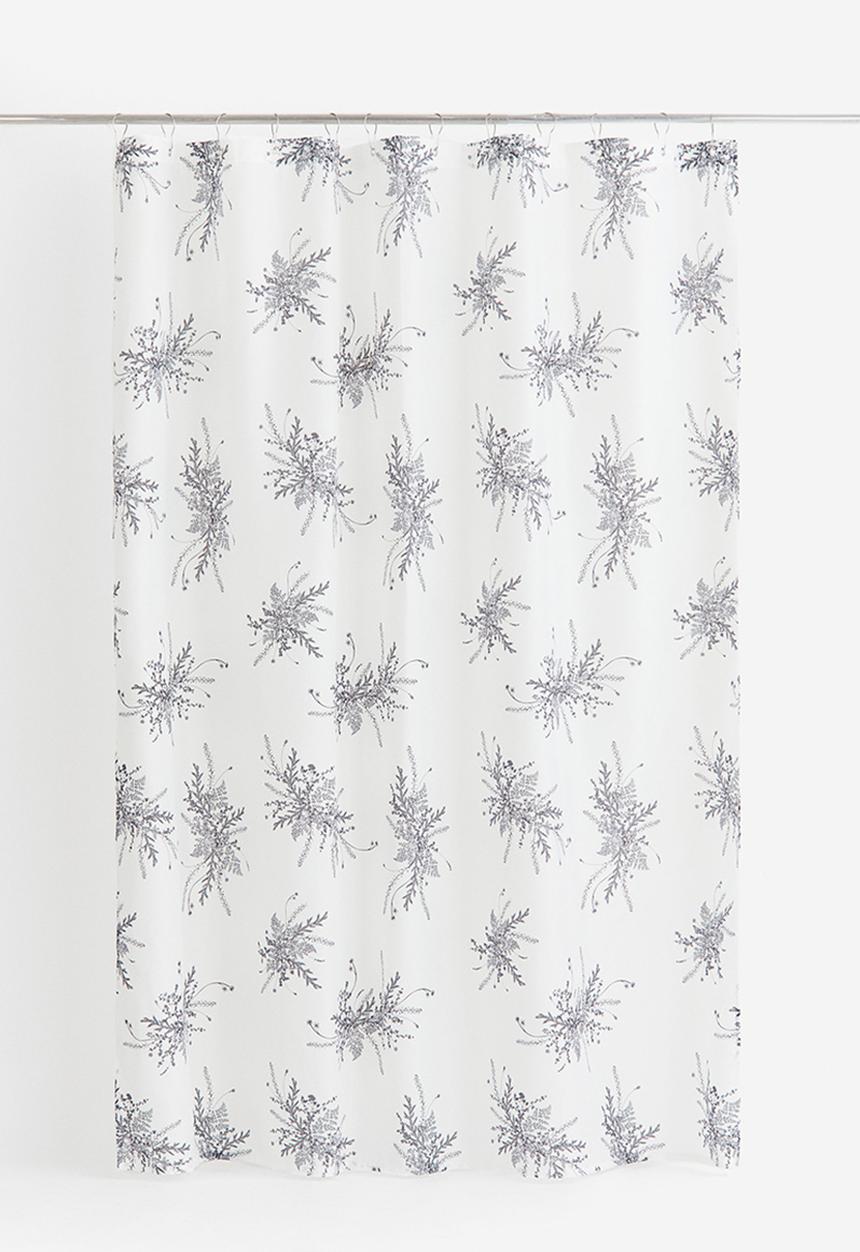 H&M - Printed shower curtain - white floral