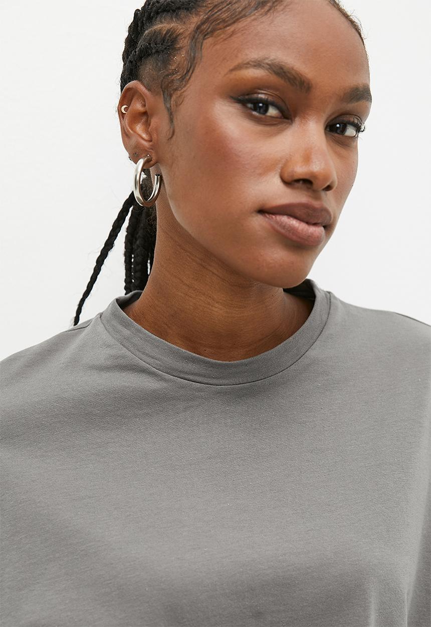Superbalist - Boxy kimono top - charcoal