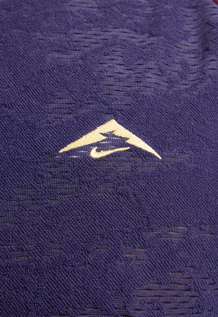 Nike - Trail  Dri-FIT 1/2-zip running top - purple & burgundy