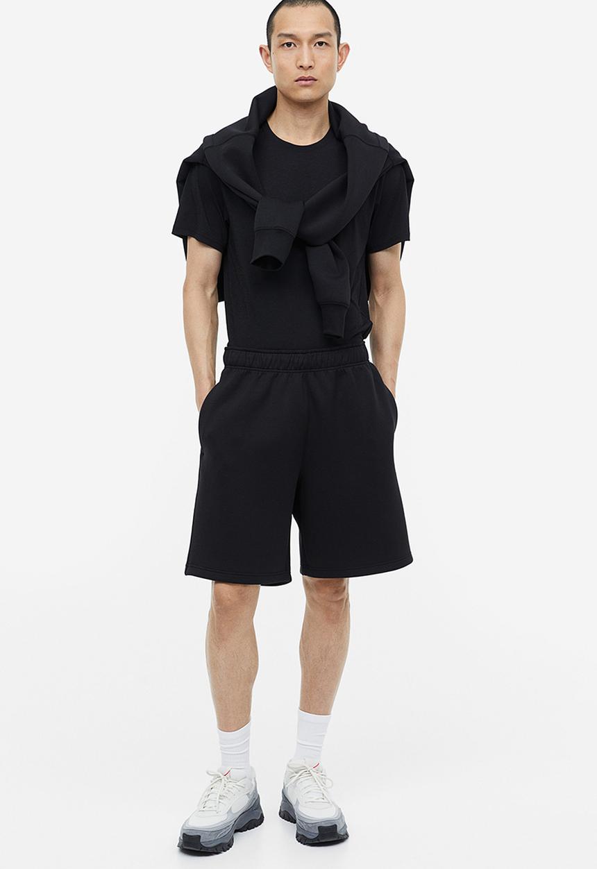 H&M - Drymove™ sports shorts - black