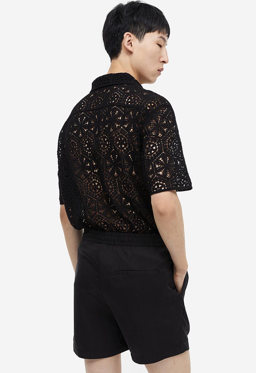 H&M - Regular fit lyocell shorts - black