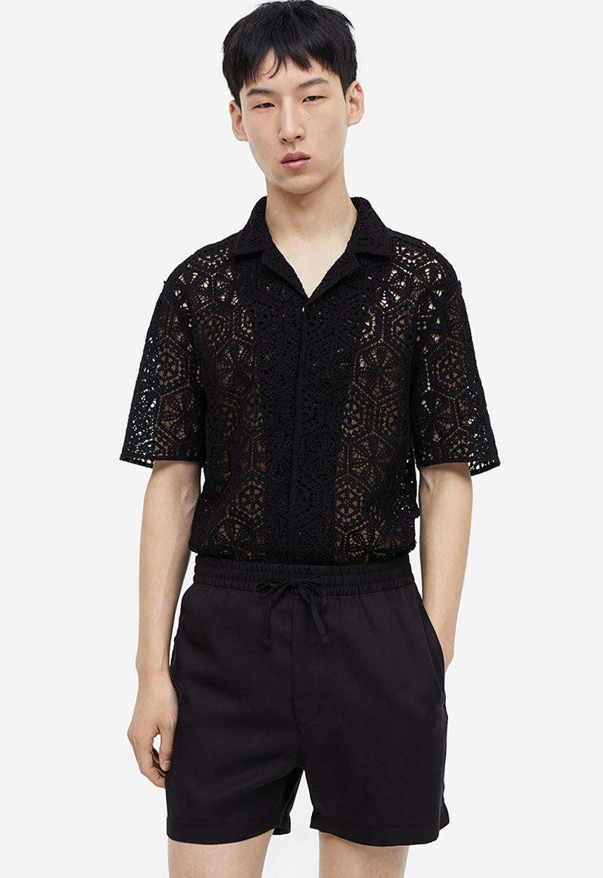 H&M - Regular fit lyocell shorts - black