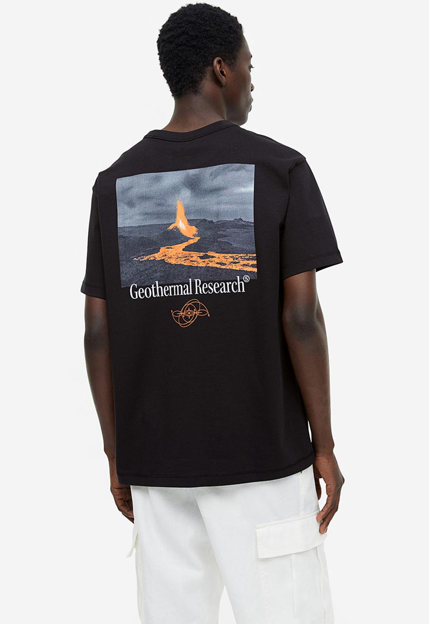 H&M - Coolmax® relaxed fit T-shirt - black geothermal research