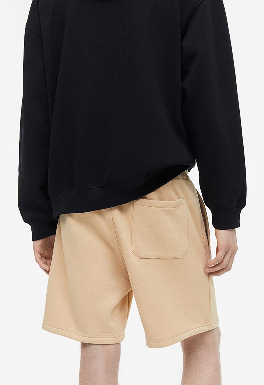 H&M - Regular fit sweatshorts - beige