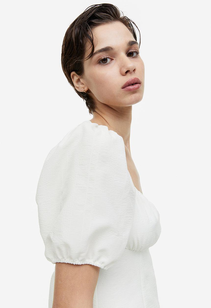 H&M - Puff-sleeved crêpe dress - cream 
