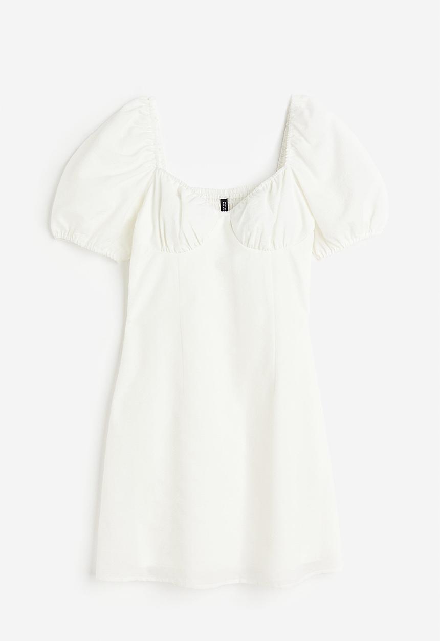 H&M - Puff-sleeved crêpe dress - cream 