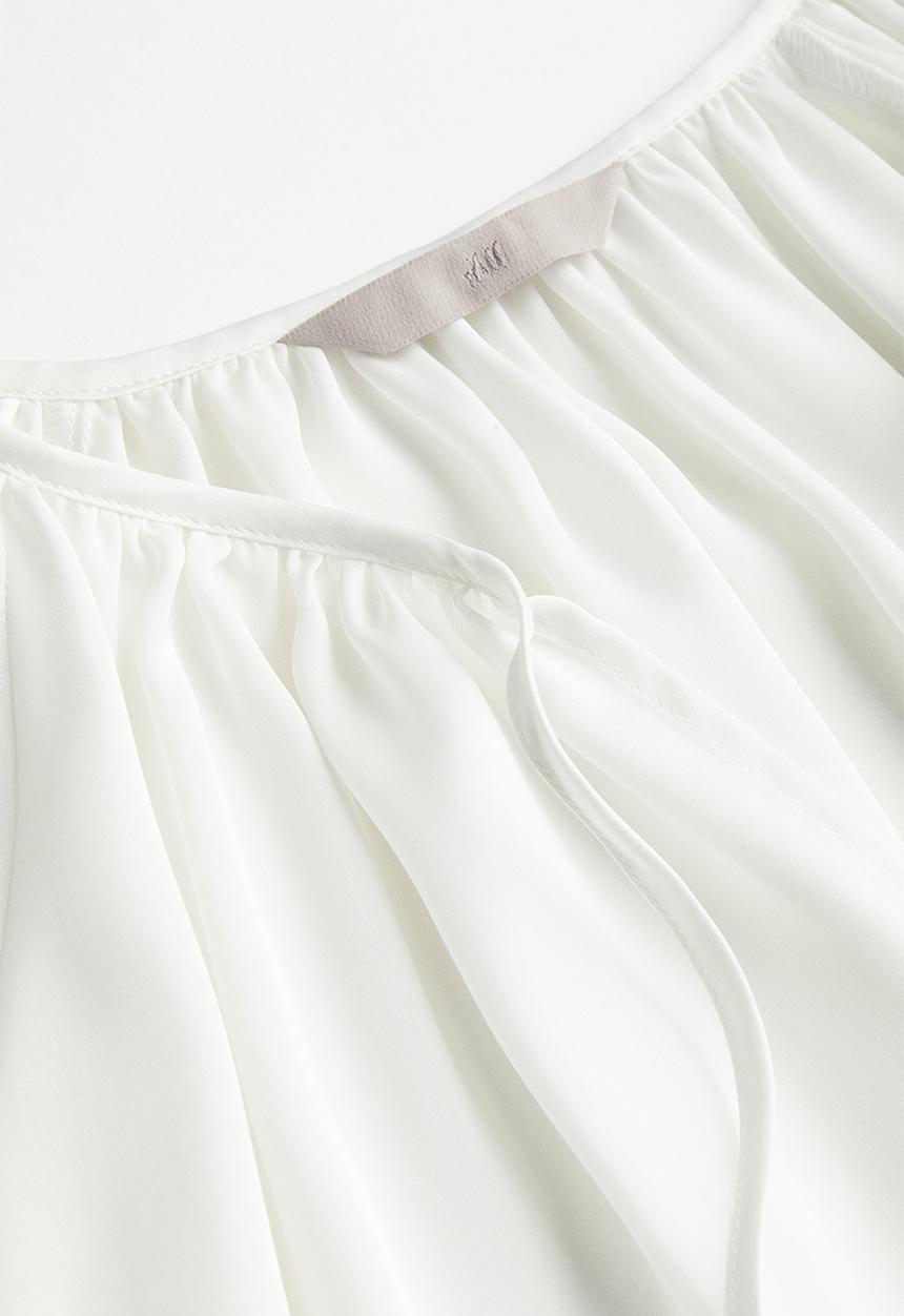 H&M - Oversized tie-top blouse - white