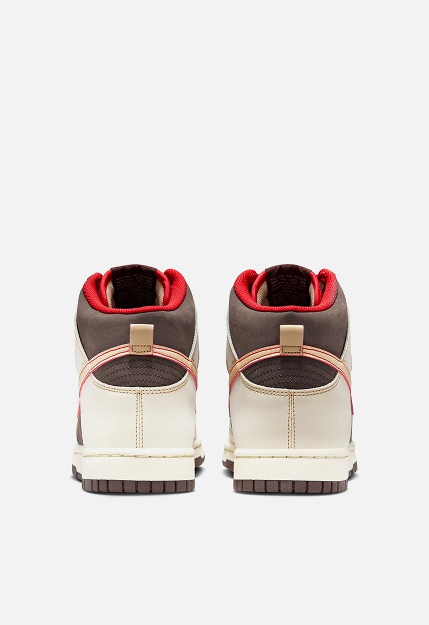 Nike - Dunk High Retro SE
