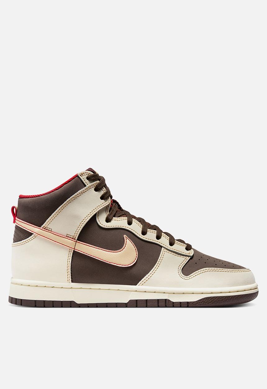 Nike - Dunk High Retro SE