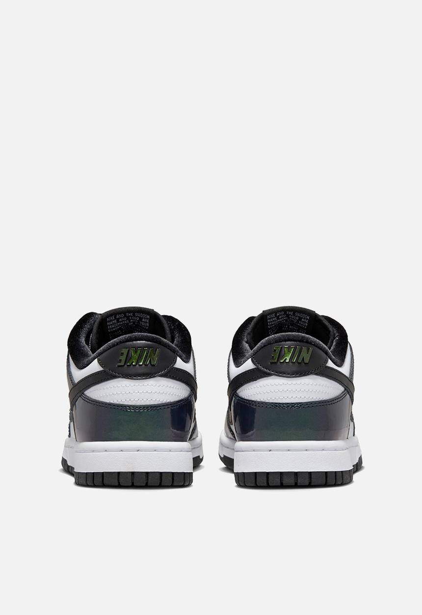 Nike - Dunk low SE 