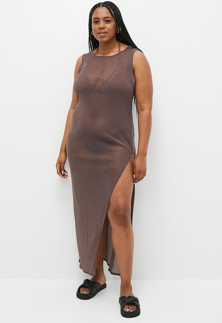Cotton On - Plus Glitter Beach Round Neck Maxi Dress - Acorn Brown Metallic