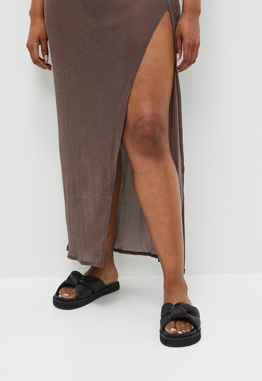 Cotton On - Plus Glitter Beach Round Neck Maxi Dress - Acorn Brown Metallic