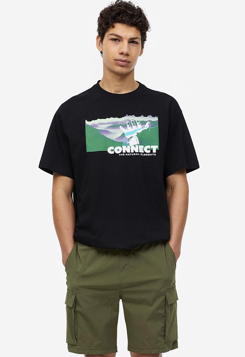 H&M - Regular fit nylon cargo shorts - green