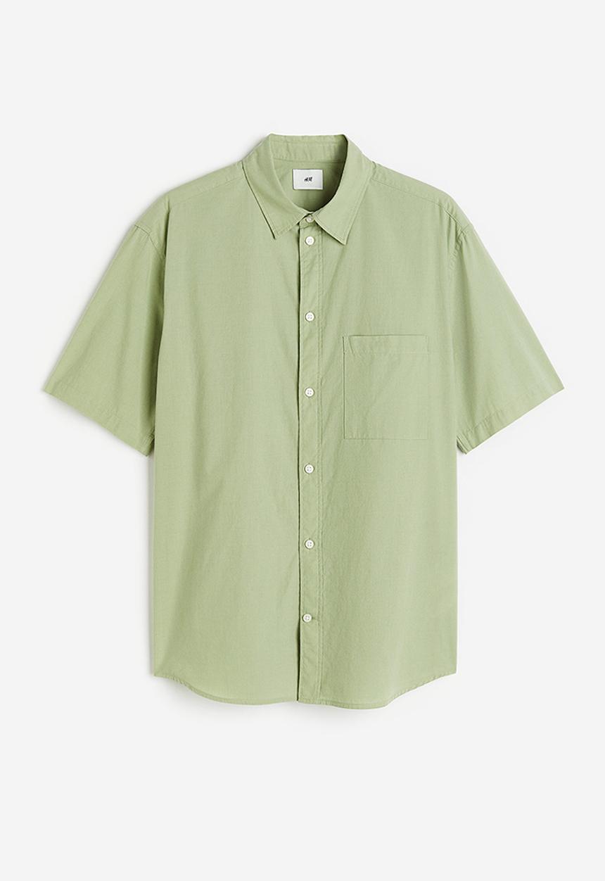 H&M - Regular fit short-sleeved shirt - green