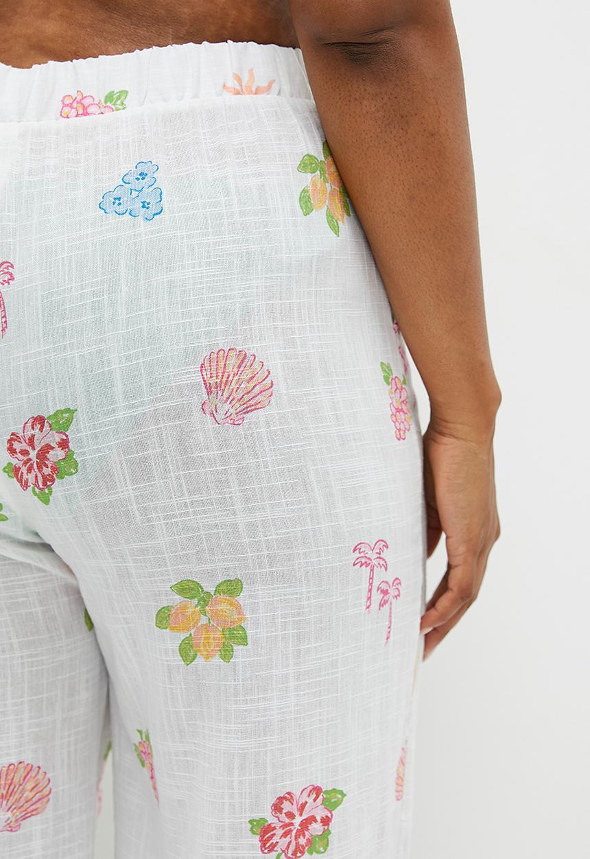 Cotton On - Plus Relaxed Beach Pant - Sardinia