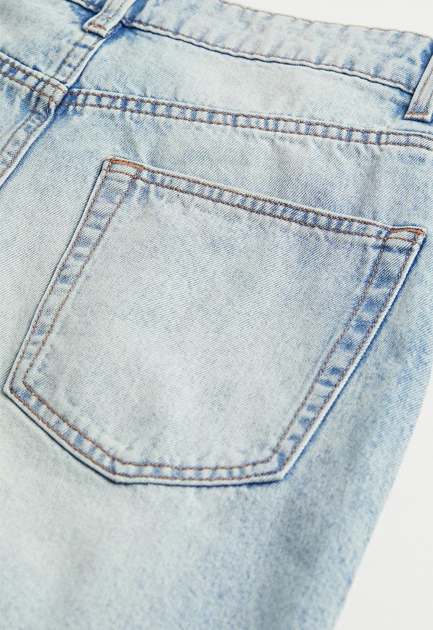 H&M - High waist bermuda shorts - light denim blue
