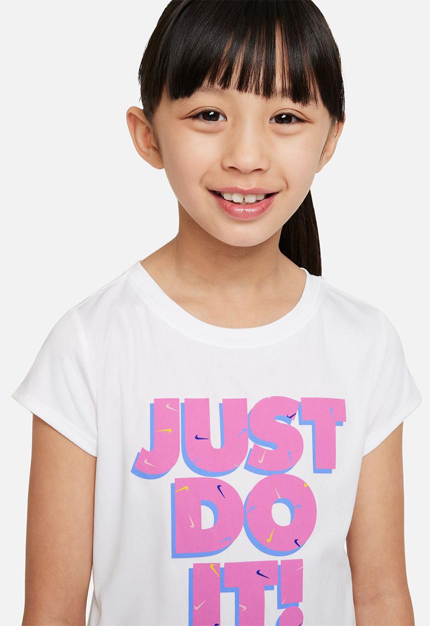 Nike - Nike swoosh tee and tempo shorts set - playful pink