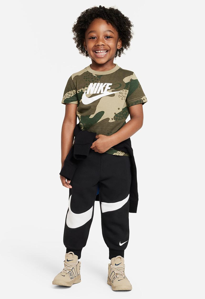 Nike - Nike club seasonal camo tee - neutral olive