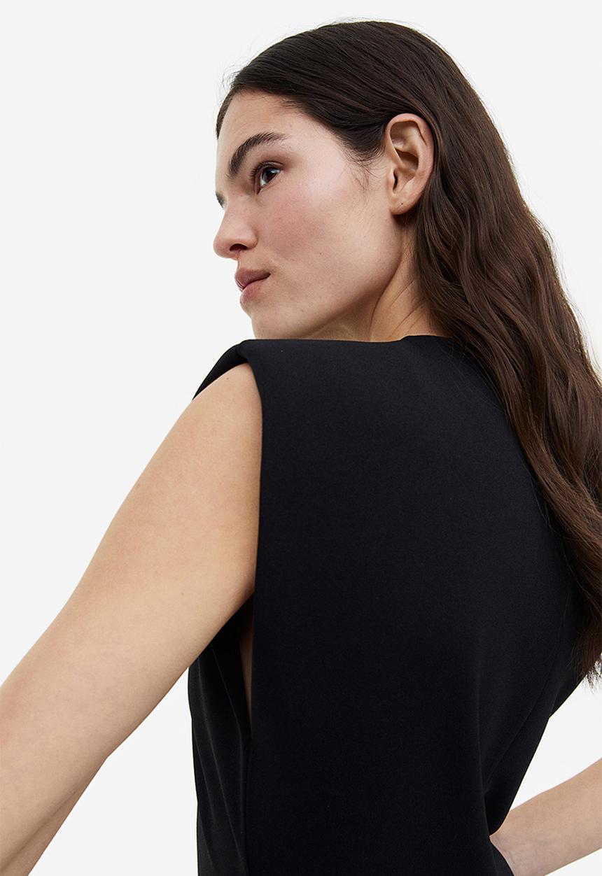 H&M - Draped shoulder-pad dress - black