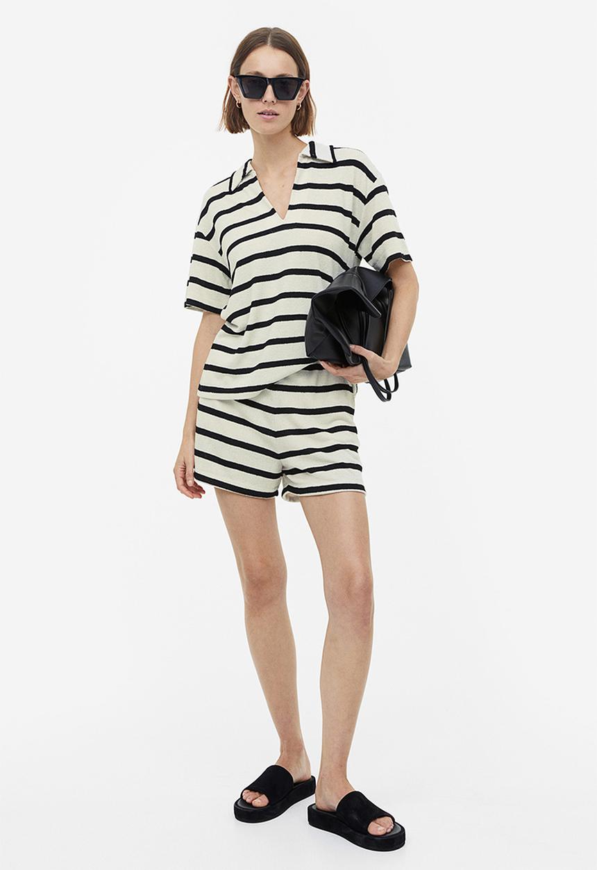 H&M - Jersey shorts - cream/striped