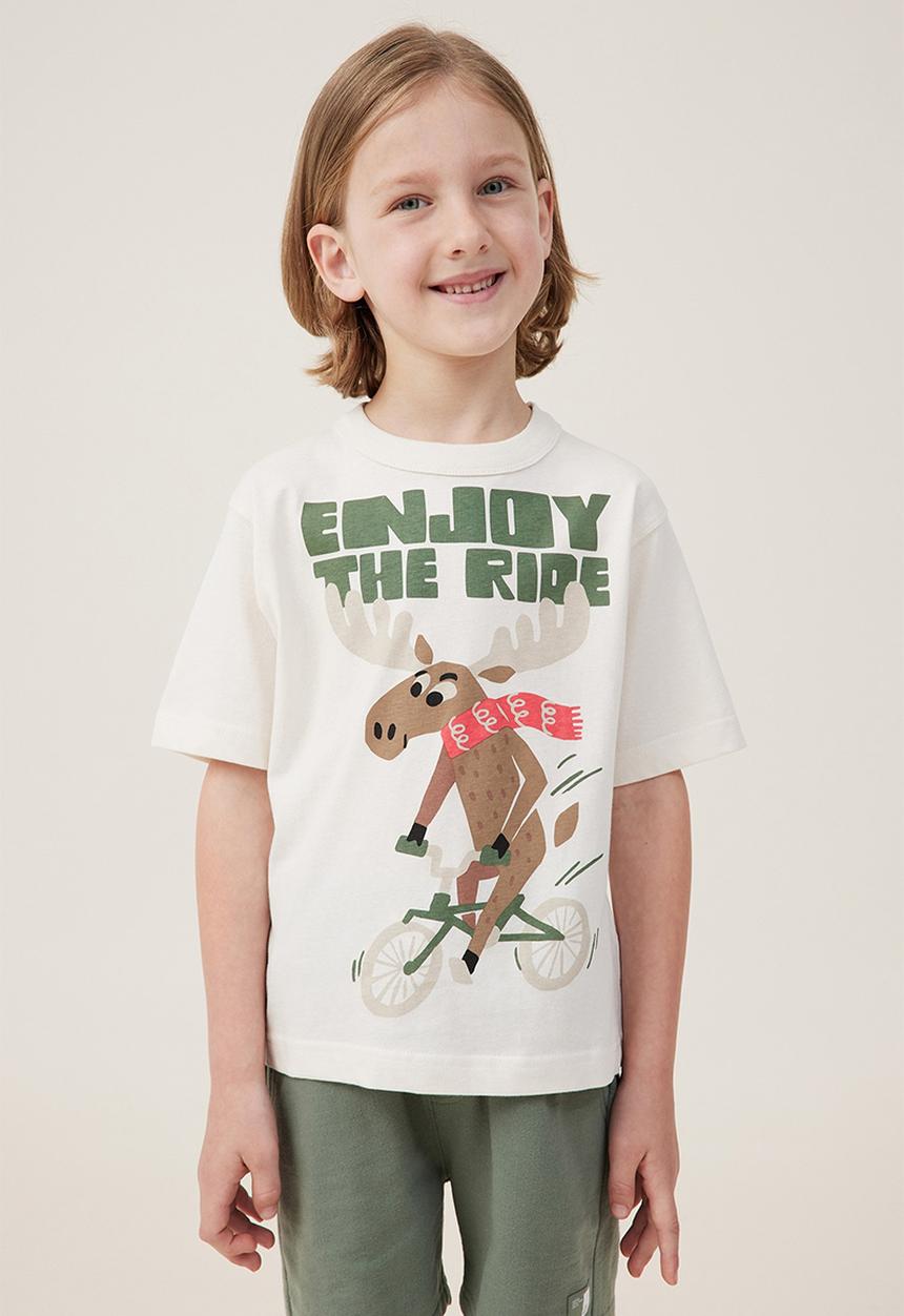 Cotton On - Jonny short sleeve print tee - dark vanilla/enjoy the ride reindeer