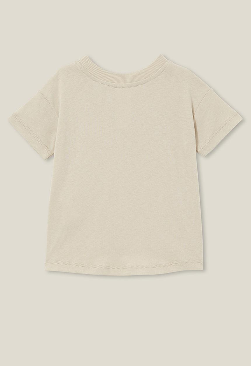 Cotton On - Andie drop shoulder tee lcn - lcn dis rainy day/winnie & friends adventure
