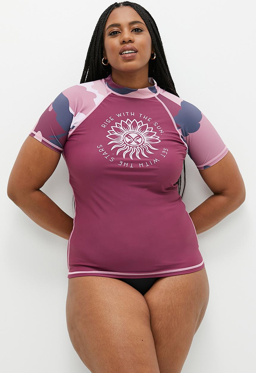 Lizzy - Plus talyn short sleeve rashie - pink abstract floral
