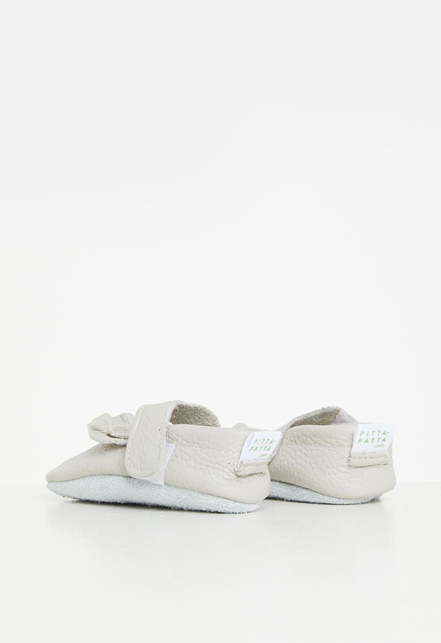 Pitta-Patta Shoes - Mary jane frill - all sand1