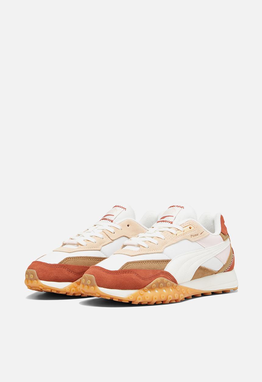 PUMA - Blacktop rider - warm white-apple cider