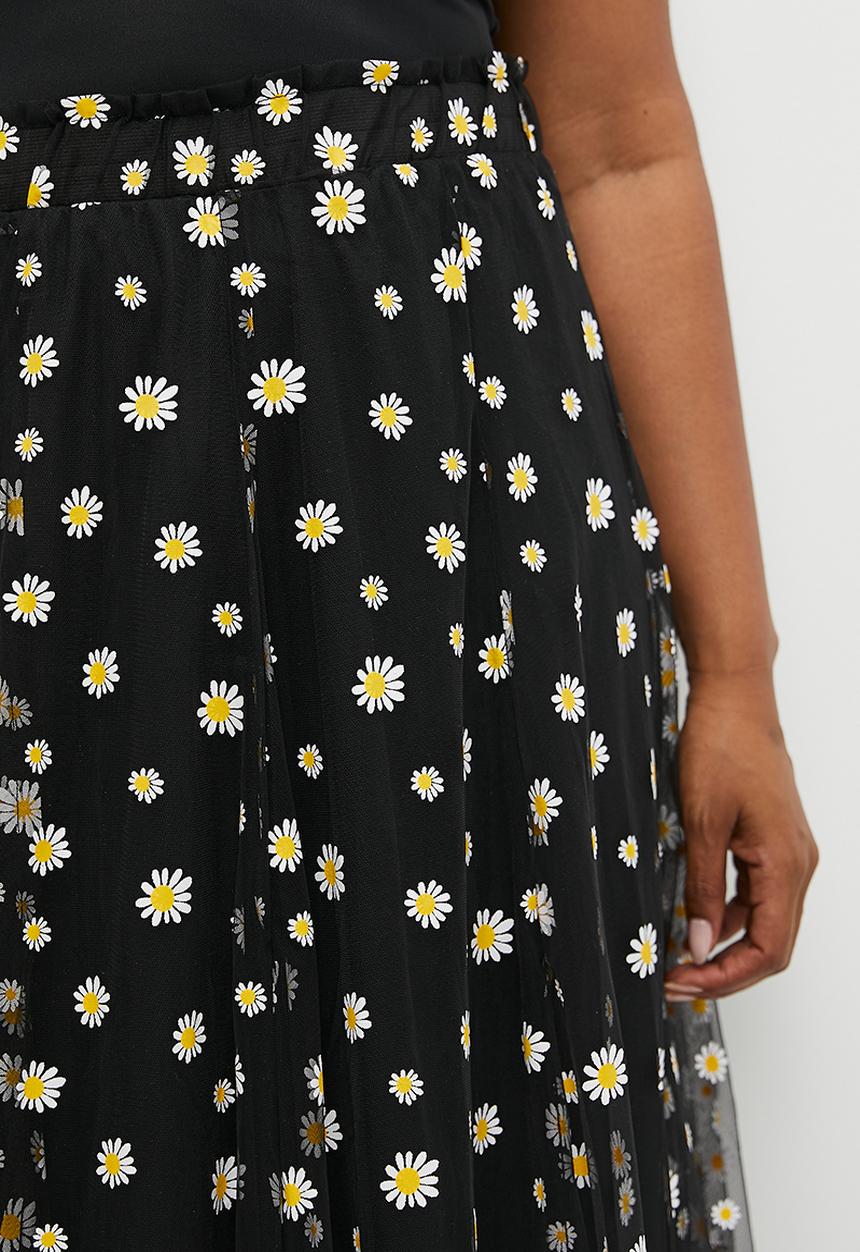 Me&B - Plus The Tulle Daisy Skirt  - Black Daisy