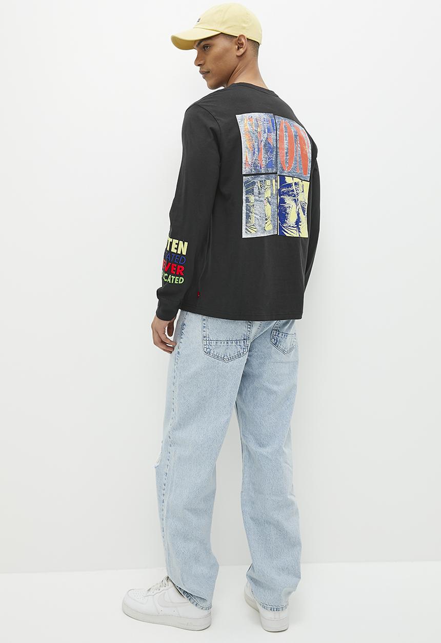 Levi’s® - Relaxed long sleeve graphic tee - black 