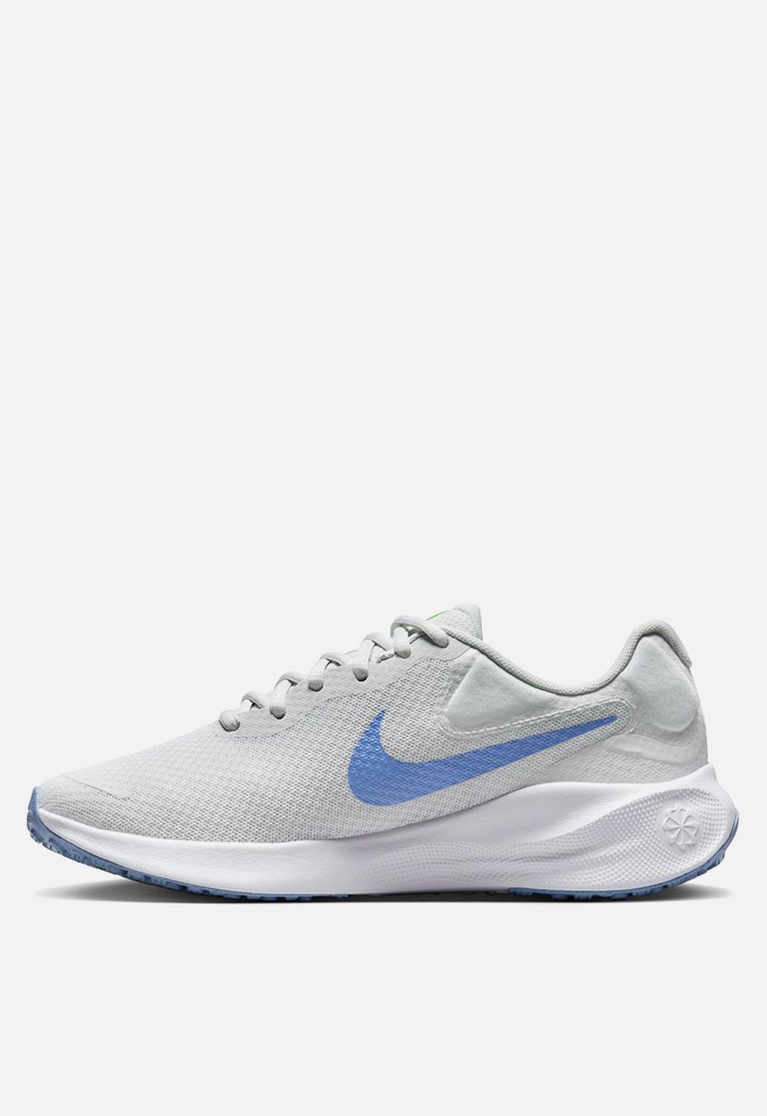 Nike - Revolution 7