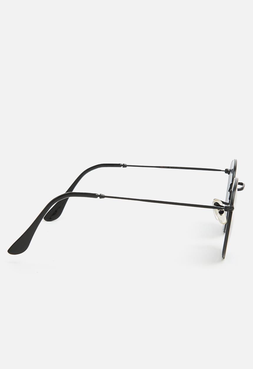 Superbalist - Bradford round frame sunglasses - black