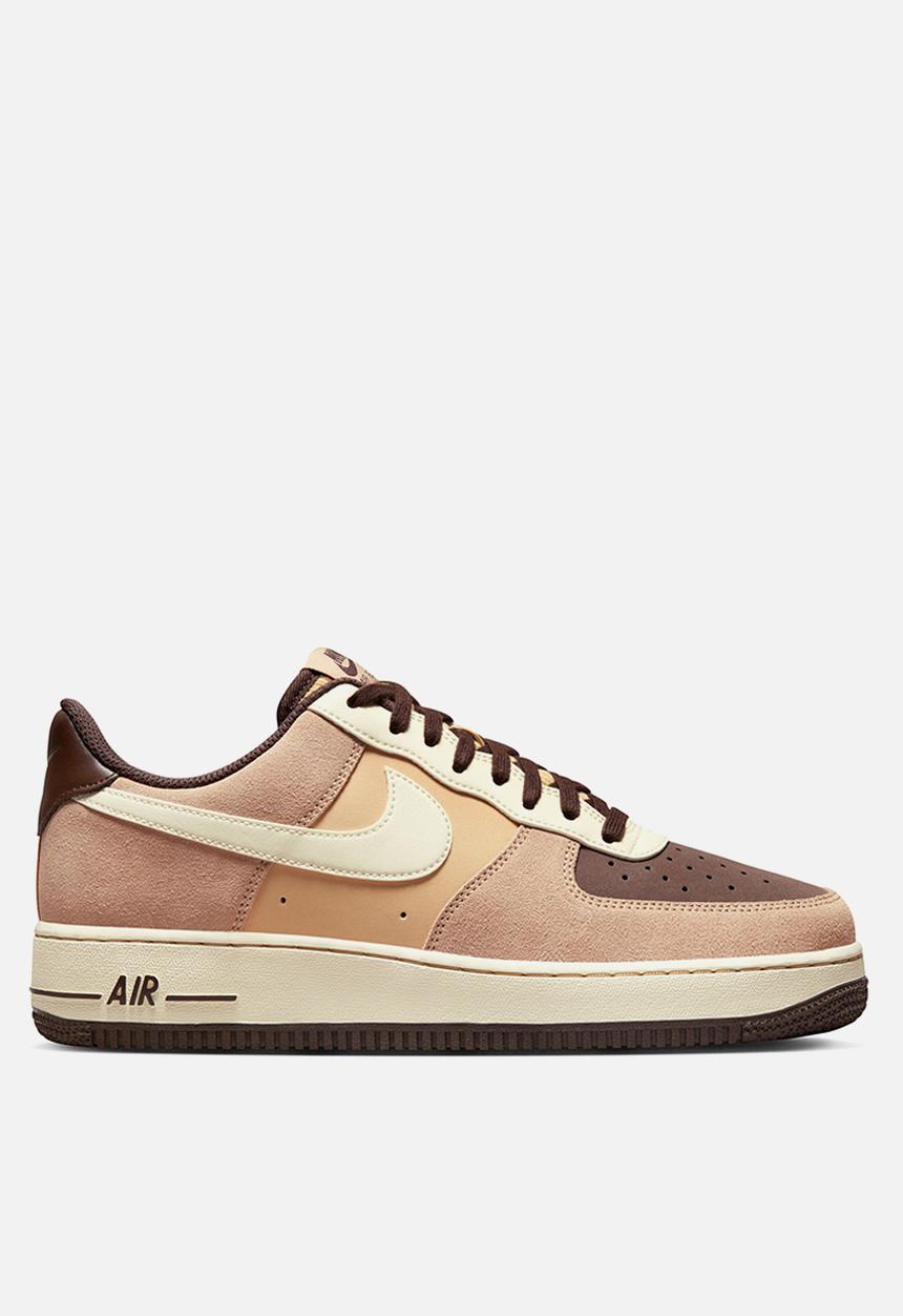 Nike - Air Force 1 '07 Lv8