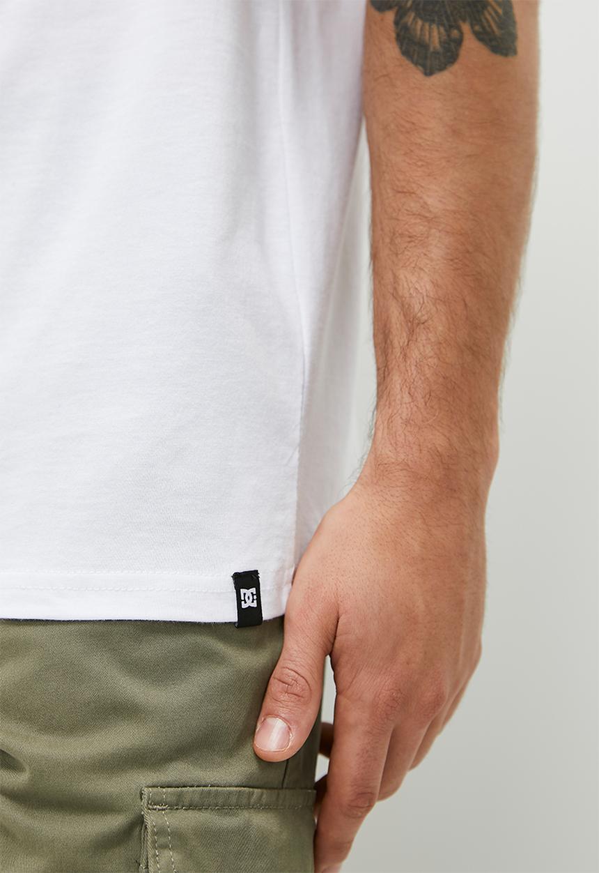 DC - Nine four short sleeve - white