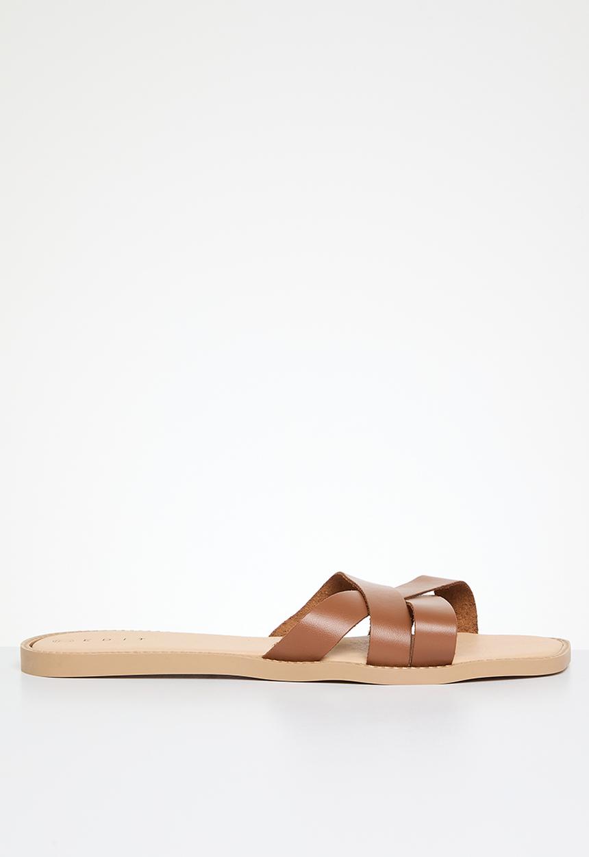 edit - Tara slide - tan