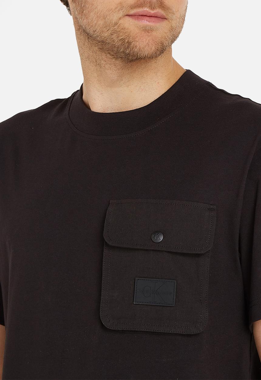 Calvin Klein - Mix media pocket tee - ck black