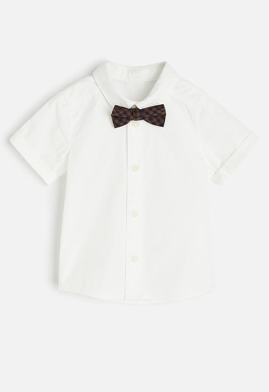 H&M - Short-sleeved shirt and bow tie - white