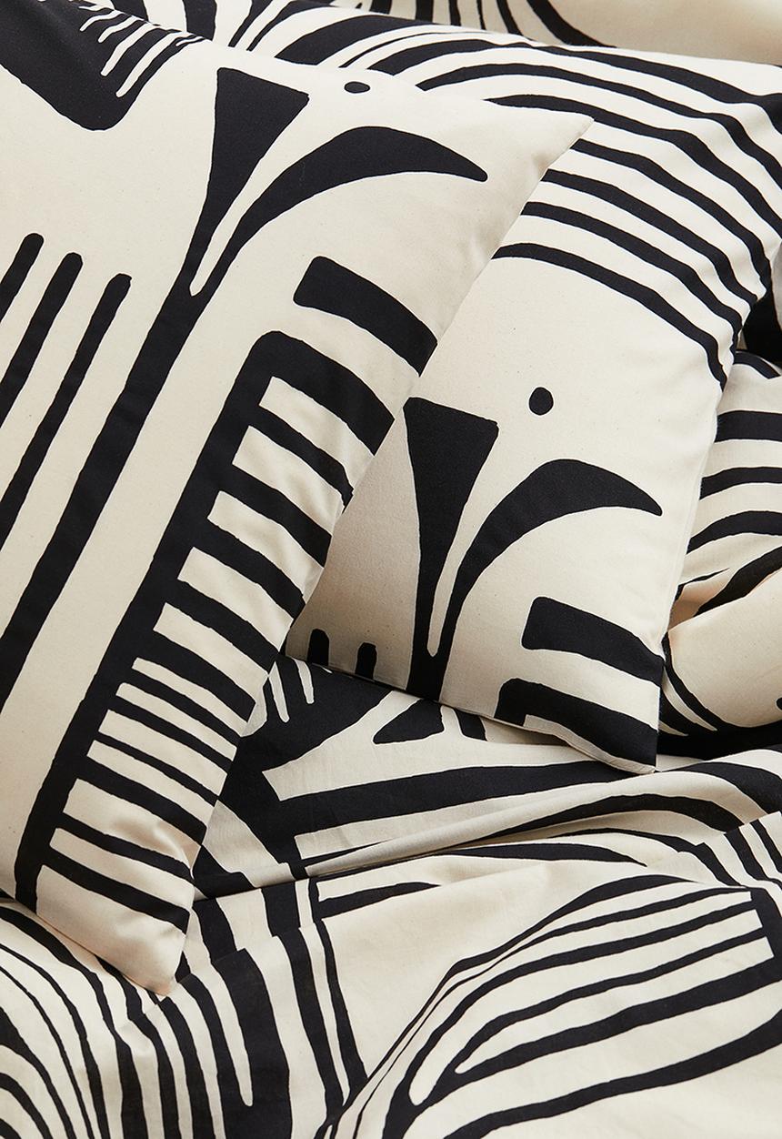 H&M - Cotton double/king size duvet cover set - cream/black patterned